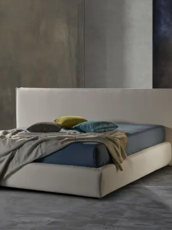 Letto semplice ed elegante con contenitore Milo Ring 28 di Excò