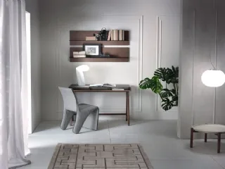 Scrittoio in legno massello e piano in vetro trasparente laccato Abaco di Pacini e Cappellini