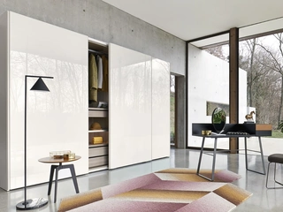 Armadio Breccia Scorrevole in laccato lucido di Sangiacomo