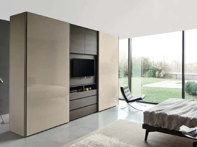 Armadio con anta Battente in laccato opaco e specchio bronzato Mirror di Villanova