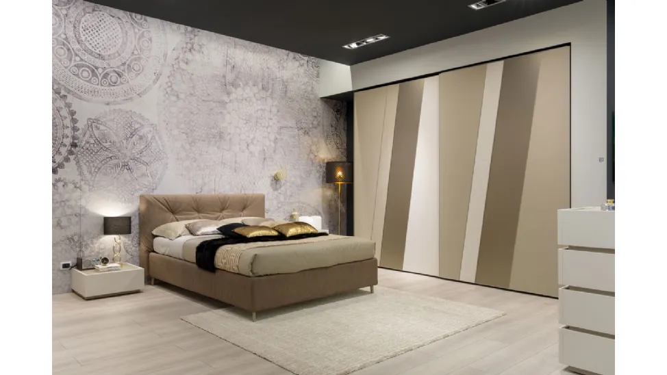Letto matrimoniale con testiera trapuntata in ecopelle Tabacco MC038 di Moretti Compact