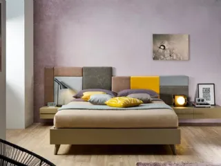 Letto in tessuto con testiera imbottita asimmetrica SC223 di Moretti Compact