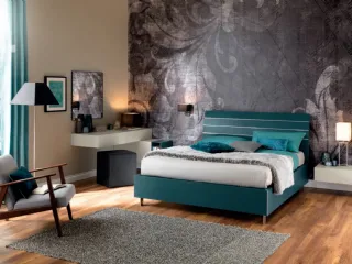 Letto in laccato Pavone con testiera a doghe NC114 di Moretti Compact