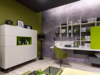 Madia Alta in laminato con wallbox a giorno laccato LV210 di Moretti Compact
