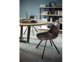 Sedia Wally con seduta in ecopelle imbottita e struttura in metallo di Alta Corte