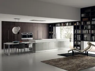 Cucina Moderna Mood in Noce Saxony e laccato Stained Alluminium di Scavolini