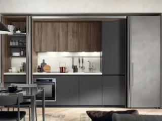 Cucina Boxi in Grigio Ferro opaco e Noce Garden di Scavolini