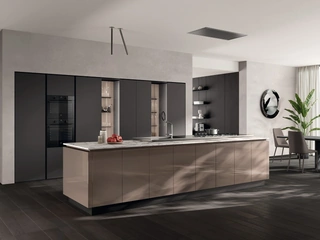 Cucina Moderna con isola Regola 03 di Scavolini